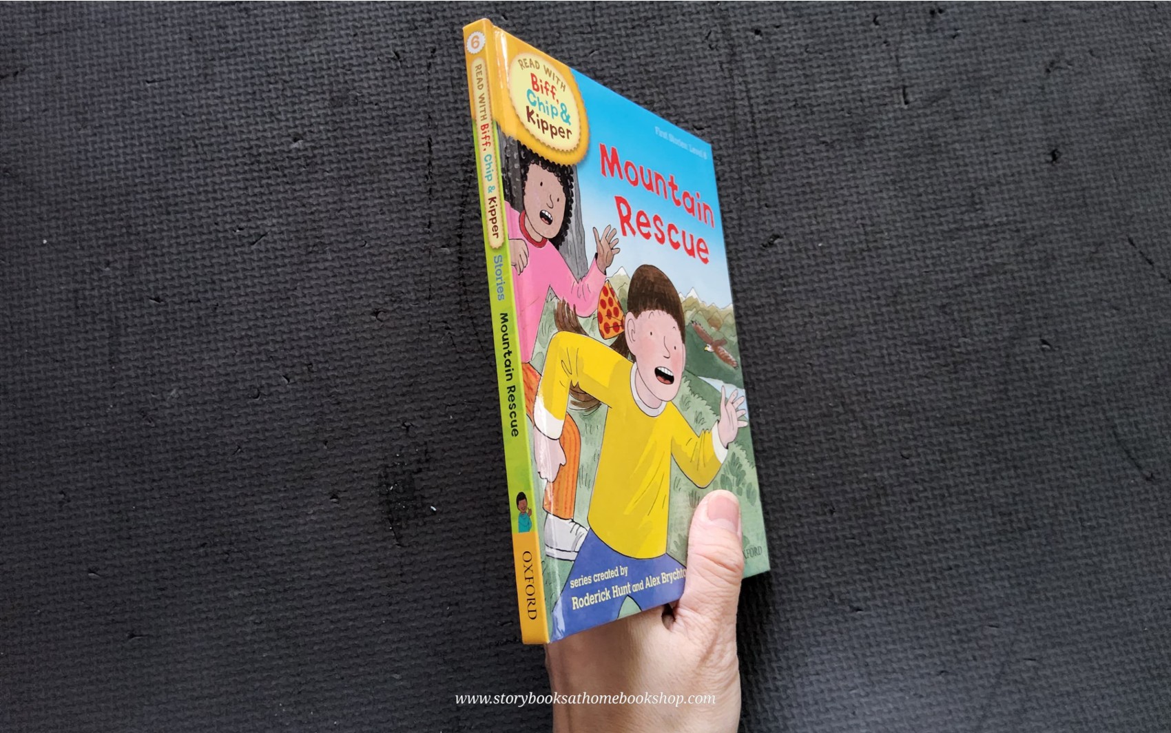 หนังสือนิทานปกแข็ง** 🍅🍅READ WITH BIFF,CHIP&KIPPER: MOUNTAIN RESCUE FIRST STORIES LEVEL6