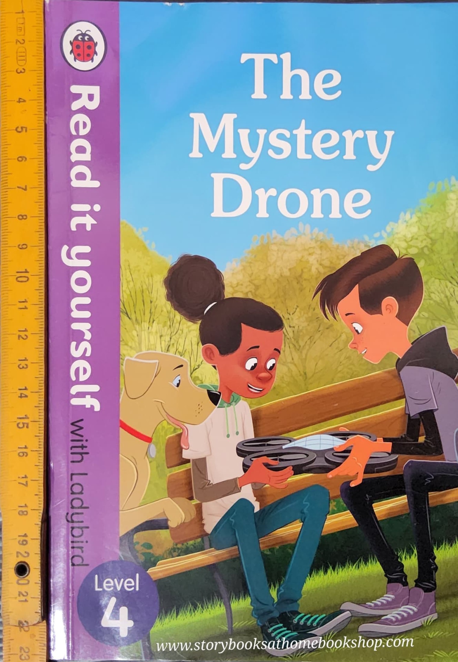 หนังสือนิทานปกอ่อน** ♥️READ IT YOURSELF: THE MYSTERY DRONE (LEVEL4)