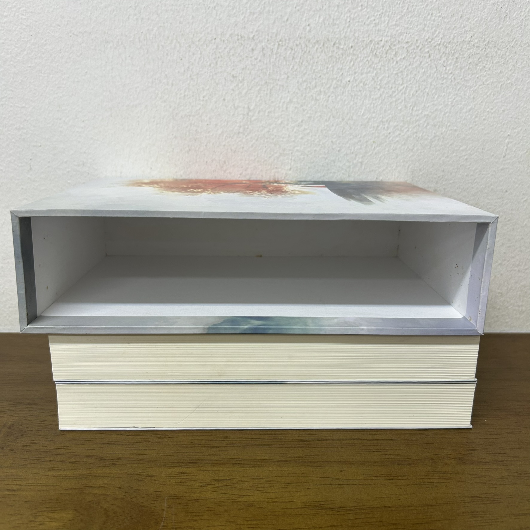 BOXSET หญิงสาวเฝ้าสุสาน เล่ม 1-2 จบ ครบชุด ... ทะเลจันทร์ (มือสอง) นิยาย