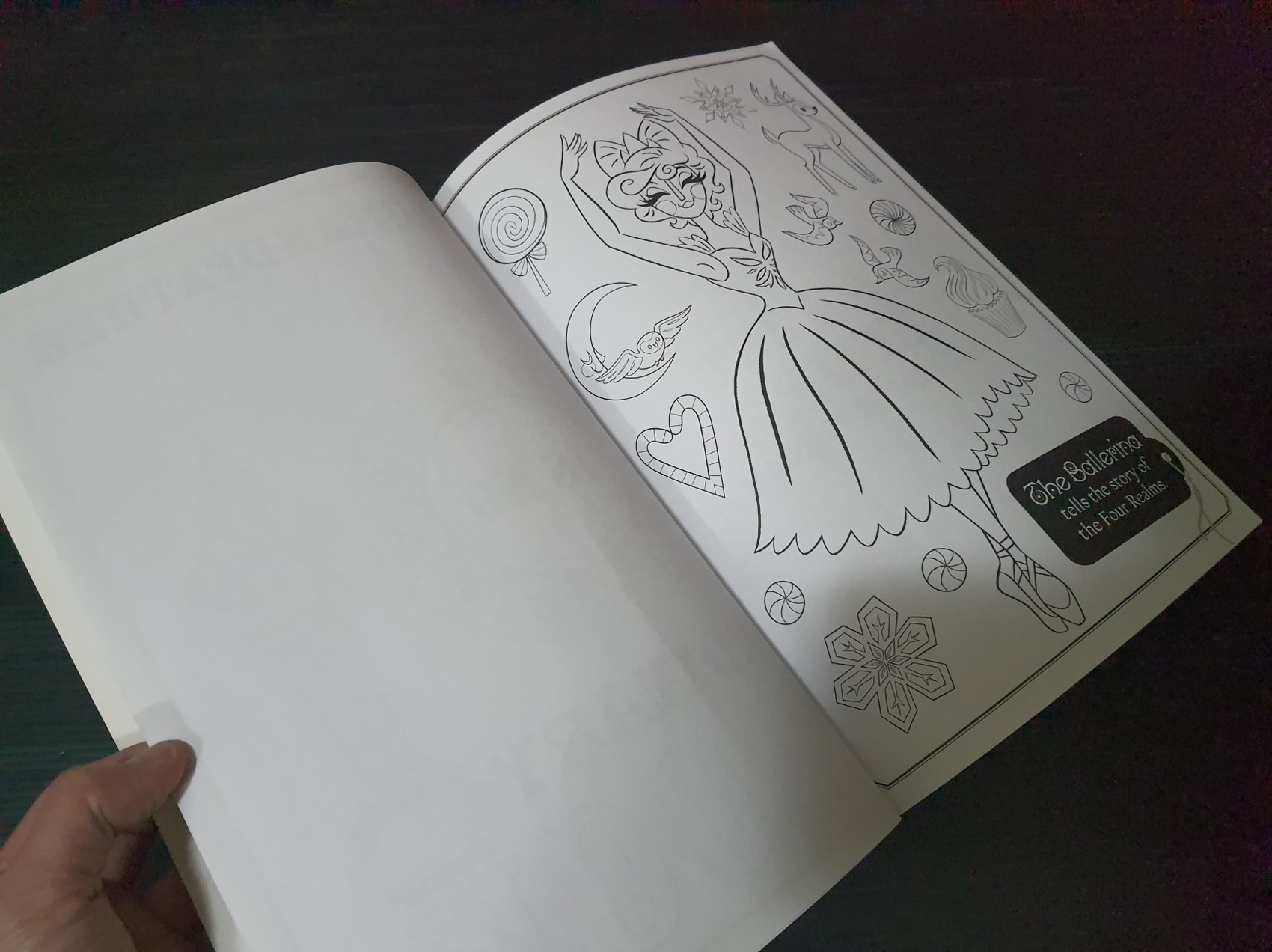 Colouring Book** ððDISNEY THE NUTCRACKER AND THE FOUR REALMS COLOURING BOOK