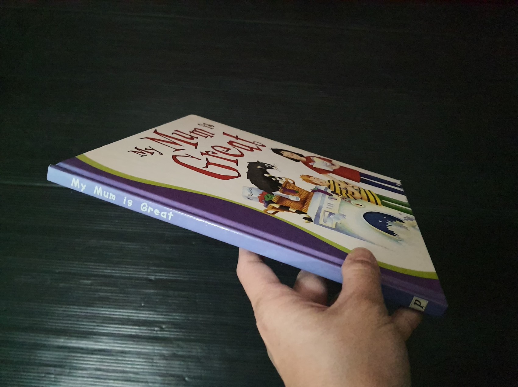 หนังสือนิทานปกแข็ง** 🍅MY MUM IS GREAT