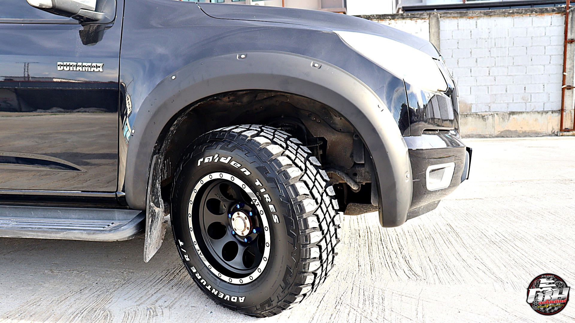 CHEVROLET COLORADO เปลี่ยนยาง Raiden Tires Adventure R/T 265/70R16 112T