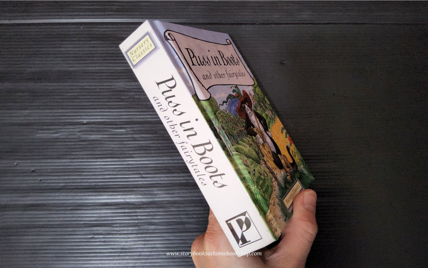 หนังสือนิทานปกแข็ง** 🍅🍓PUSS IN BOOTS AND OTHER FAIRYTALES