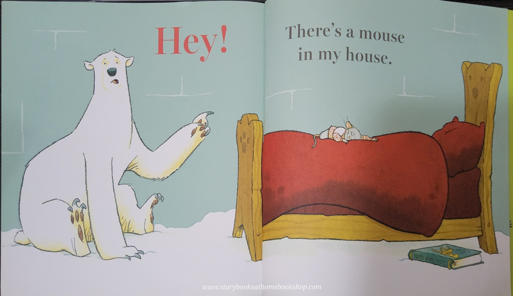 หนังสือนิทานปกอ่อน** ♥️THERE'S A BEAR ON MY CHAIR BY ROSS COLLINS