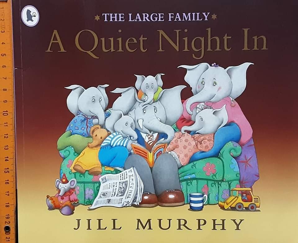 หนังสือนิทานปกอ่อน** 🍅🍓THE LARGE FAMILY:A QUIET NIGHT IN BY JILL MURPHY