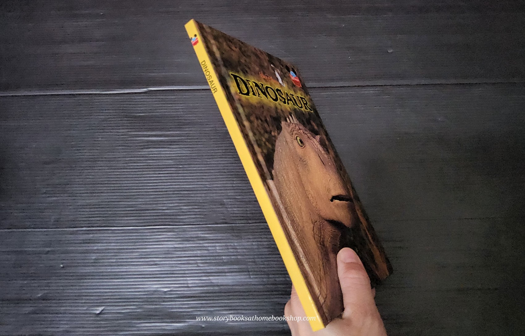 หนังสือนิทานปกแข็ง** 🍅🍓DISNEY DINOSAUR