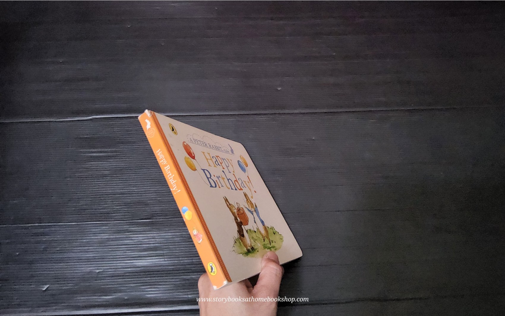 BOARD BOOK** 🍅🍓A PETER RABBIT TALE:HAPPY BIRTHDAY
