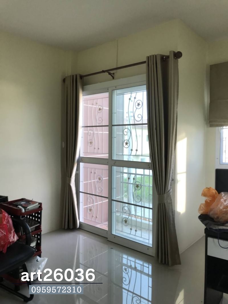 เหล็กดัดลายดาวพร้อมมุ้งลวด