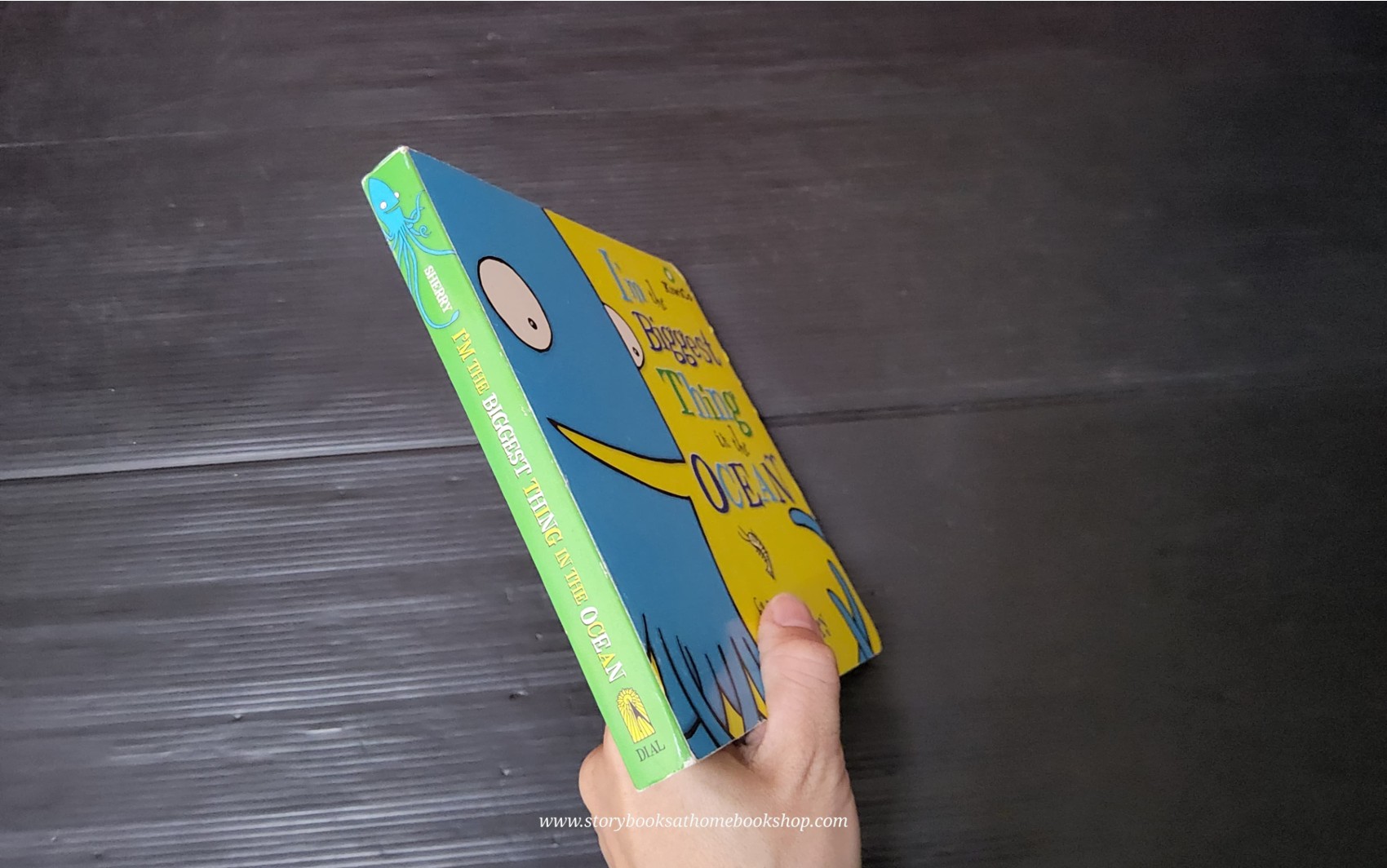 BOARD Book** 🍅🍓I'M TH BIGGEST THING IN THE OCEAN