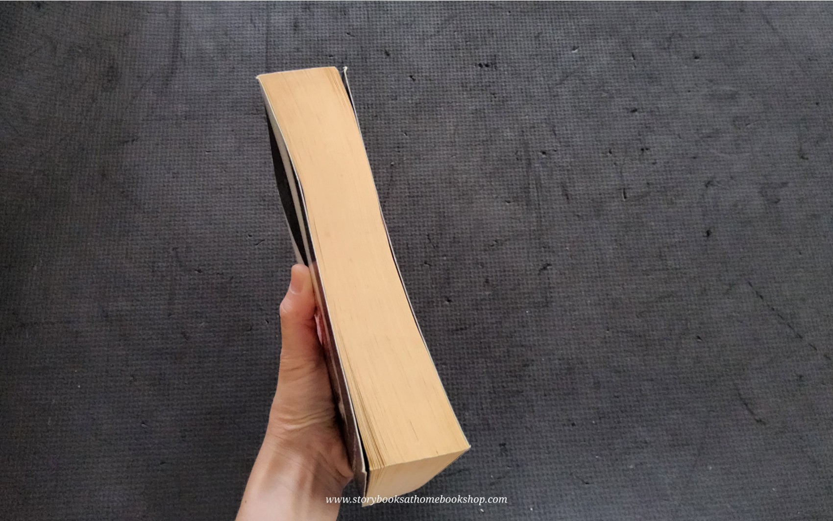 นวนิยายขายดี** **วรรณกรรมเยาวชน** 🍅Twilight book 1 (The Twilight Saga #1) by Stephenie Meyer