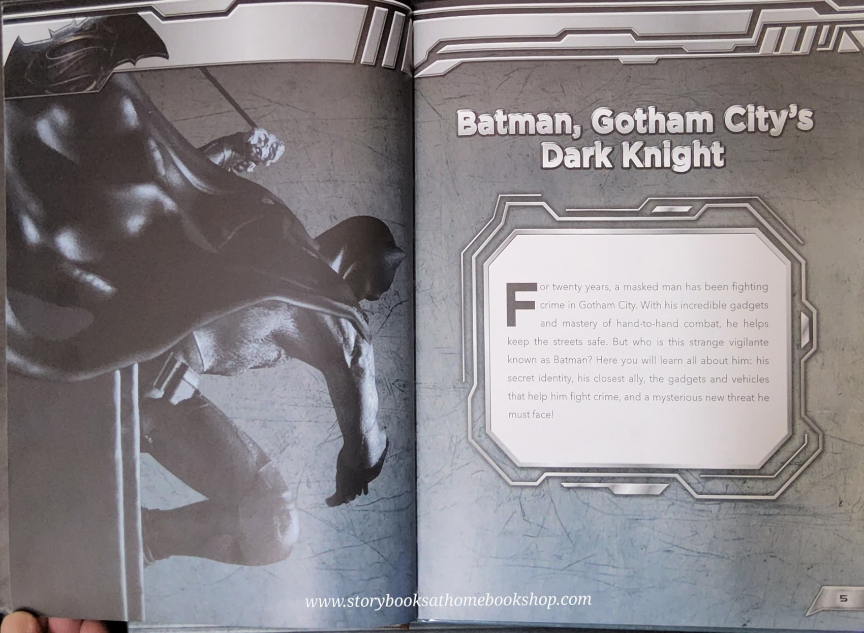 หนังสือนิทานปกแข็ง* 🍓🍓BATMAN vs SUPERMAN DAWN OF JUSTICE HANDBOOK