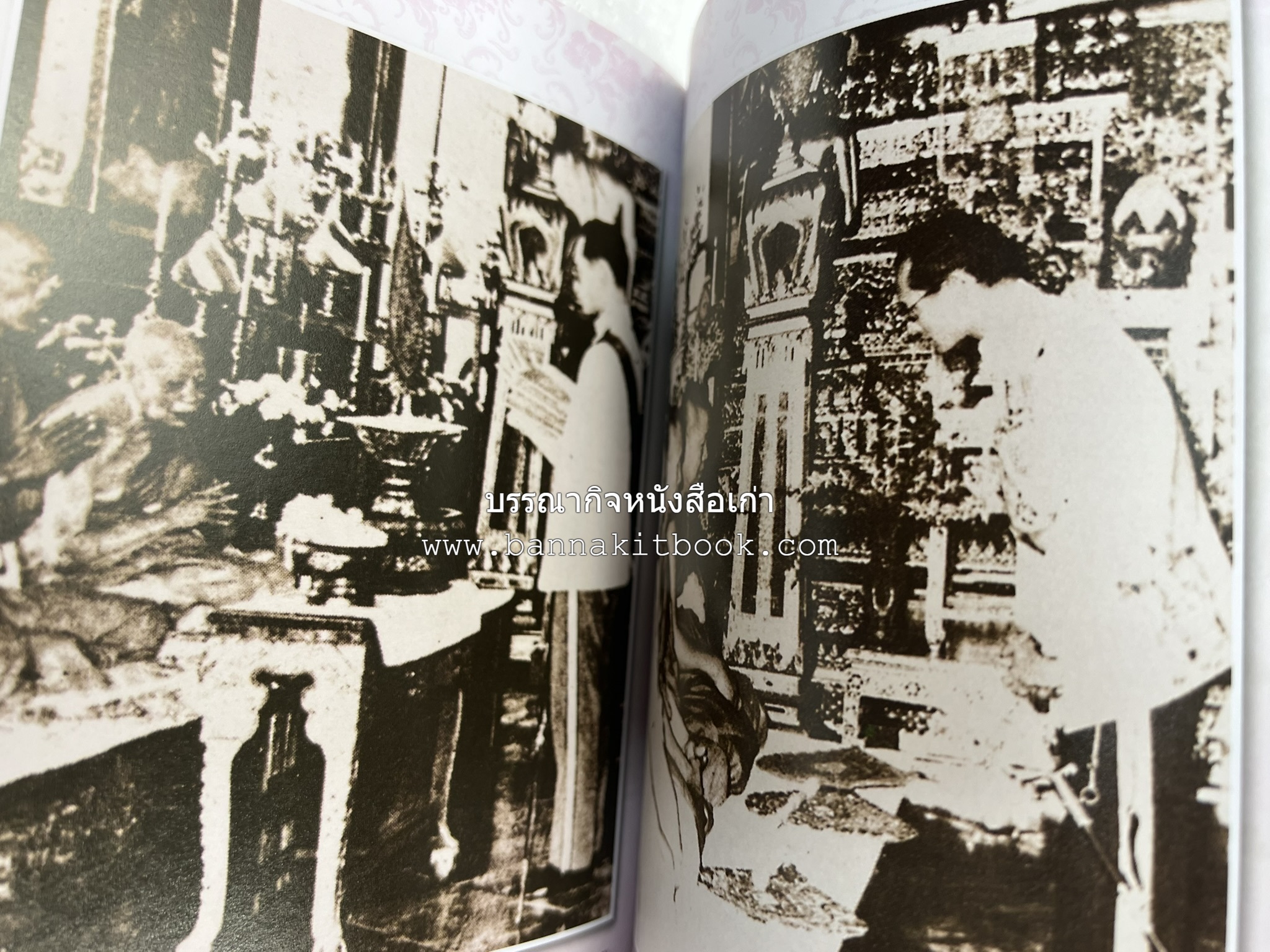 ประวัติวัดสระเกศ (ภูเขาทอง) - แร้งวัดสระเกศ - จิตรกรรมฝาผนัง ‘ทศชาดก' พระบรมสารีริกธาตุ หนังสืออนุสรณ์พระราชทานเพลิงศพสมเด็จพระพุฒาจารย์ (เกี่ยว อุปเสโณ).