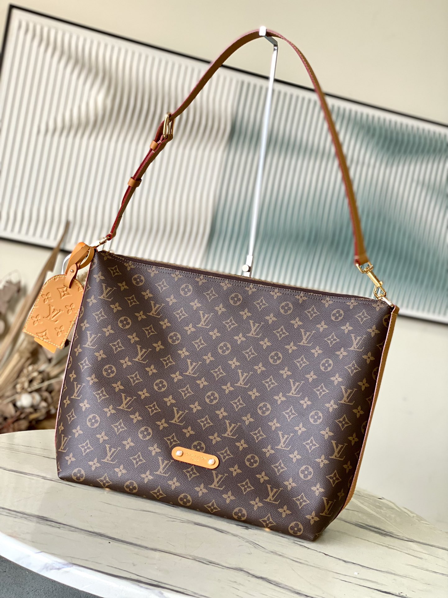 [Pre-order] Louis Vuitton Monogram Archive Vagabond Hobo M14018 งานเกรด Vip คุณภาพดีที่สุด