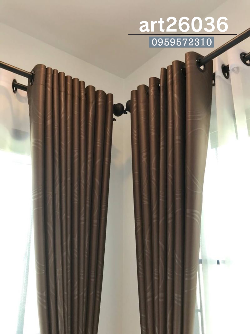 ผ้าม่านตาไก่ โทนสีน้ำตาลมีลาย พร้อมผ้าม่านโปร่ง