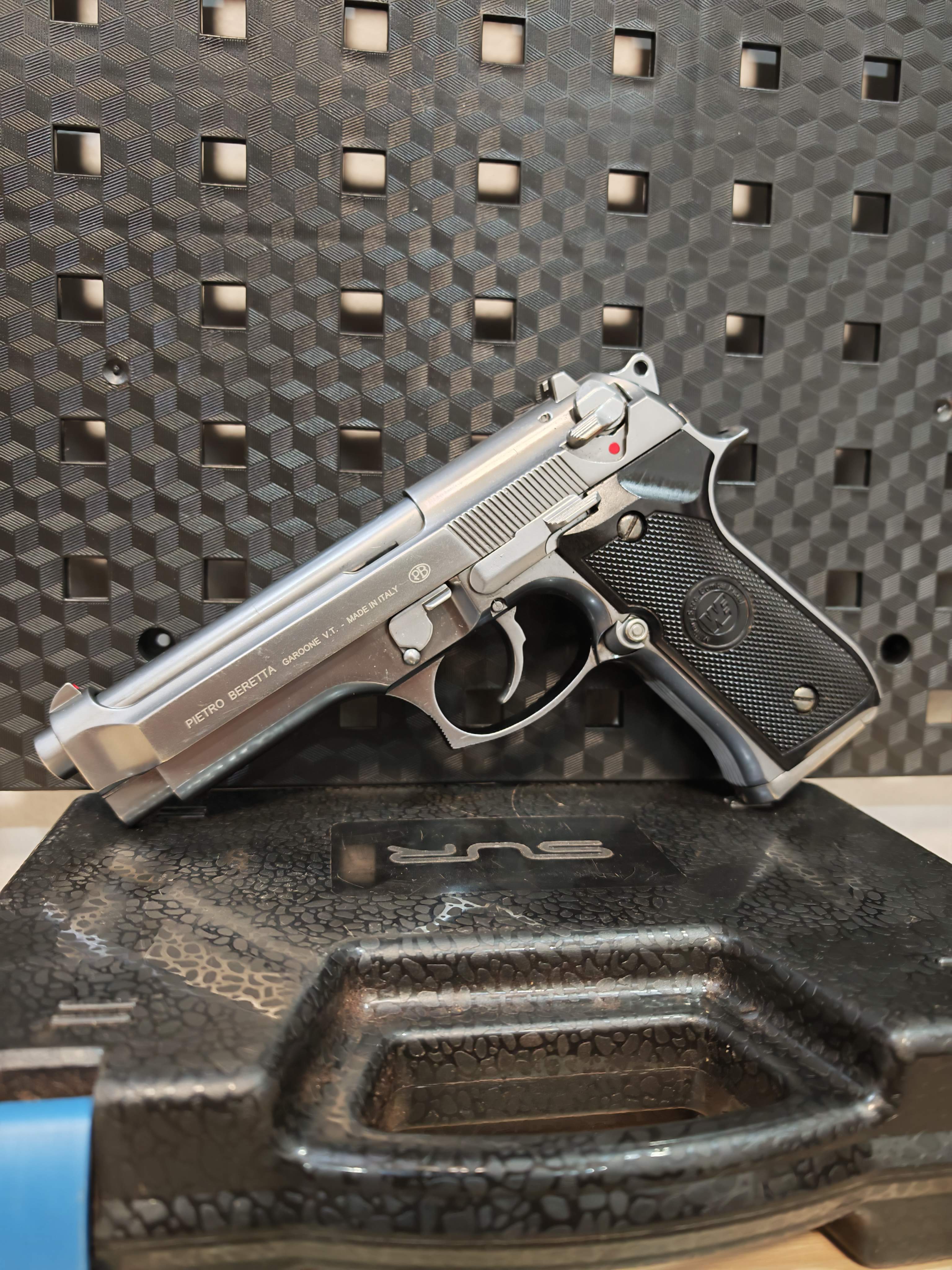 WE Beretta M92 Semi Version GBB เงิน ไต้หวัน BB Gun บีบีกัน แบบแก๊ส ปืนอัดลม มือสอง Airsoft Gun