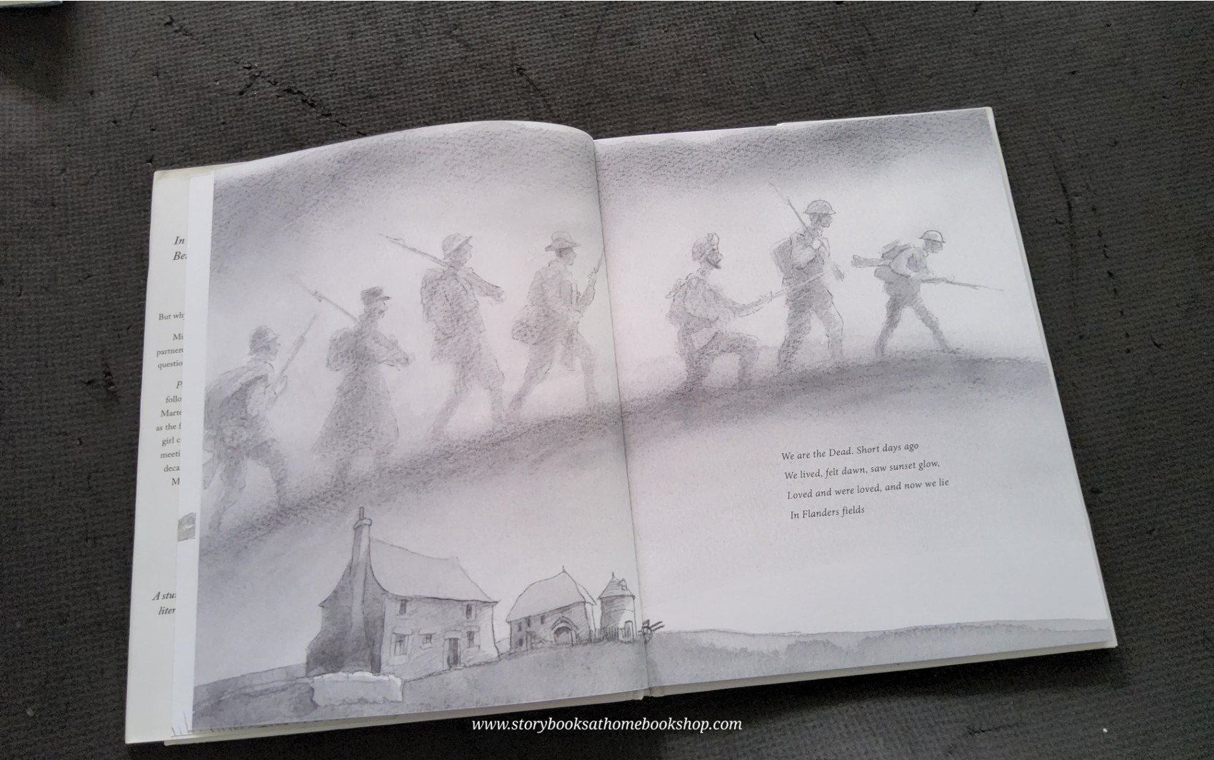 หนังสือนิทานปกแข็ง** 🍓🍓POPPY FIELD BY MICHAEL MORPURGO