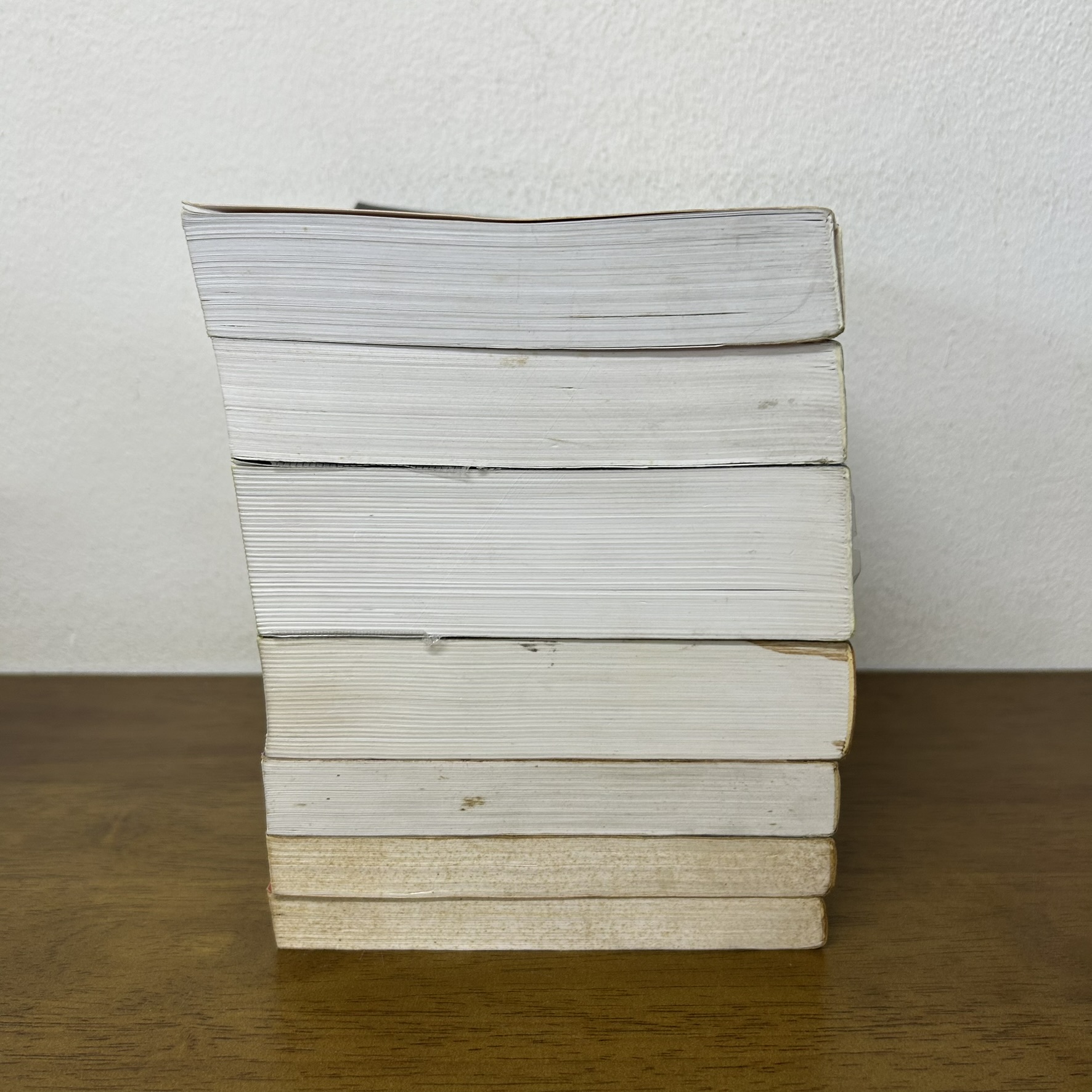 Harry Potter แฮร์รี่ พอตเตอร์ ครบชุด ภาษาไทย เล่ม 1-7 จบ ปกอ่อน ... J.K. Rowling (มือสอง) นิยาย แฟนตาซี