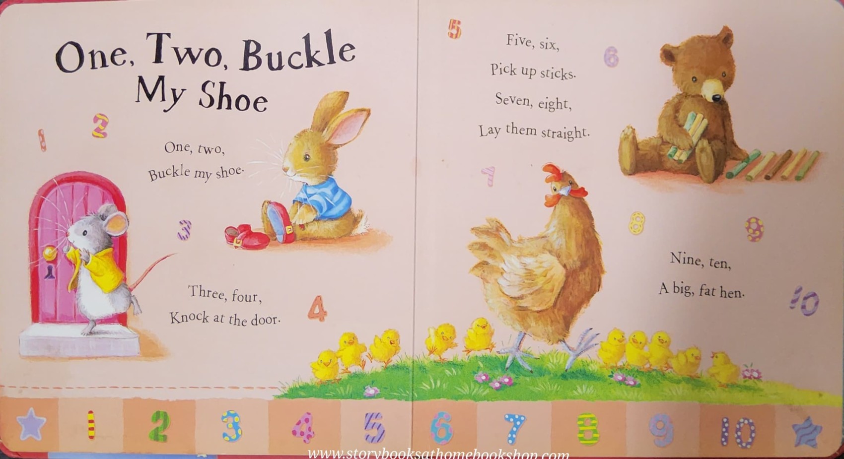 BOARD BOOK** ð
ð
HICKORY DICKORY DOCK