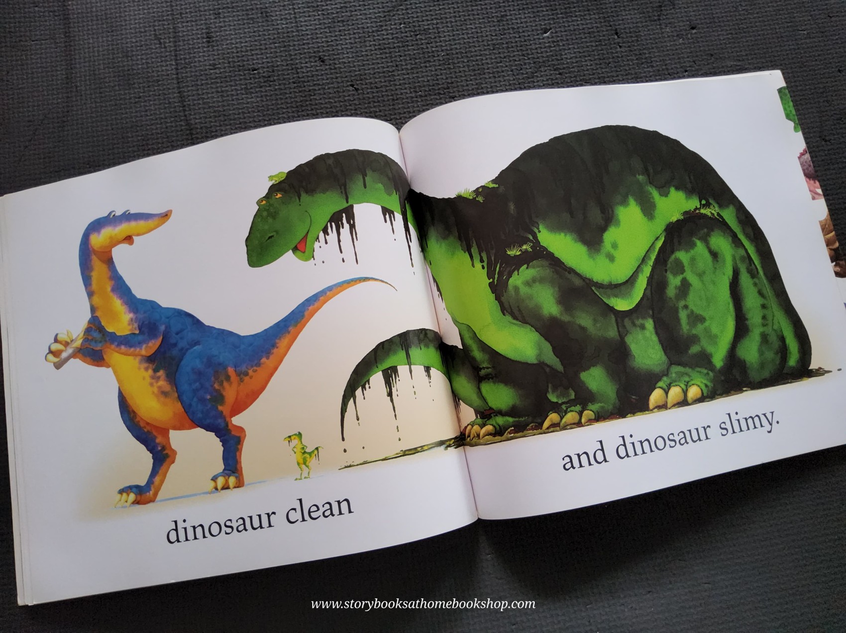 หนังสือนิทานปกอ่อน** 🍅🍅DINOSAUR ROAR! ปกสีเงิน