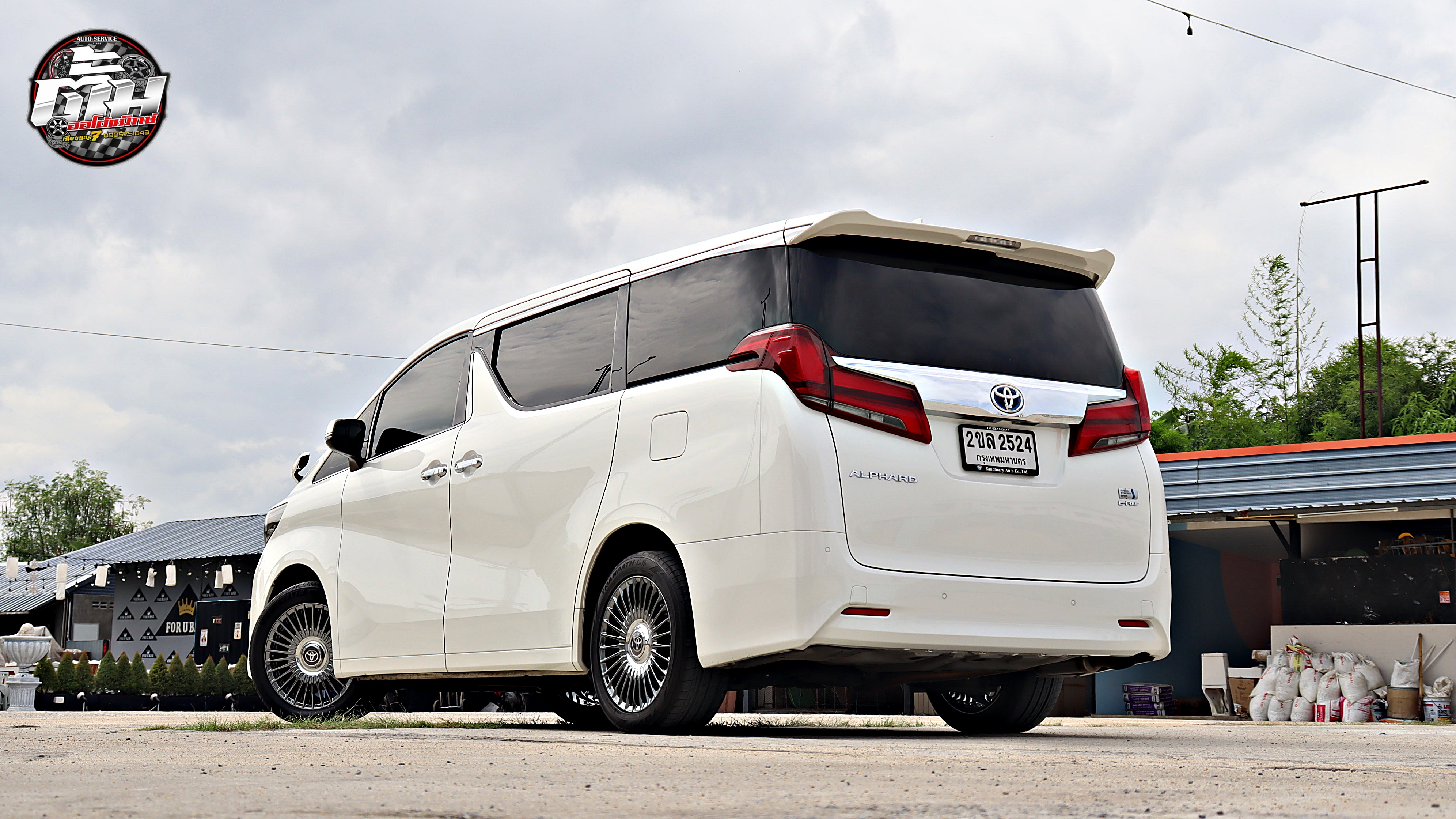 TOYOYA ALPHARD เปลี่ยนล้อยาง 0243 ขอบ18นิ้ว