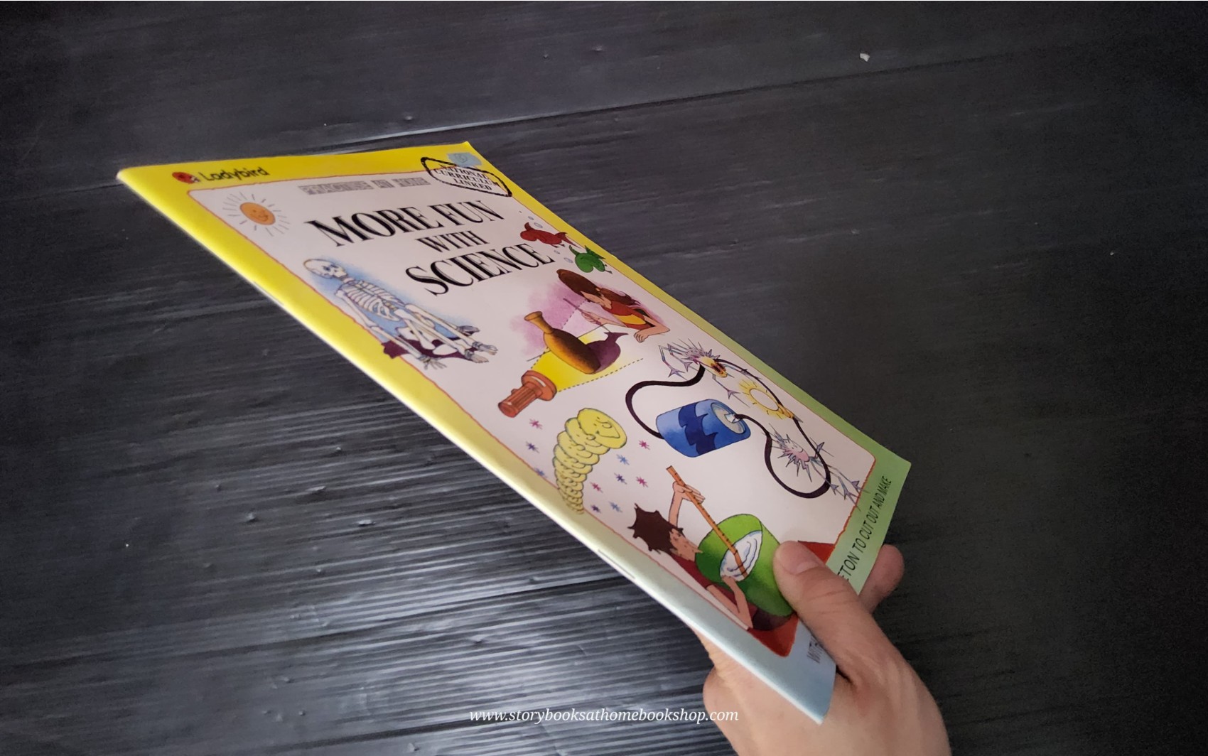KNOWLEDGE ACTIVITIES BOOK** ð
MORE FUN WITH SCIENCE