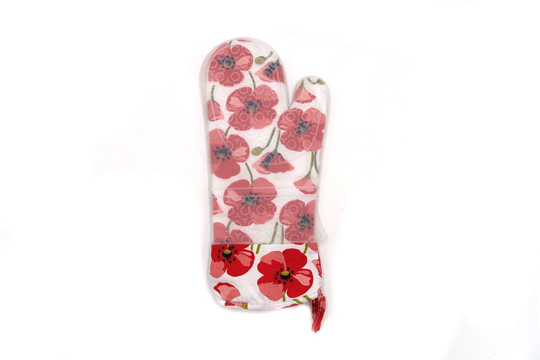 Oven mitten ถุงมือไมโครเวฟ แบบผ้า พื้นขาวลายดอก 18x35 cm