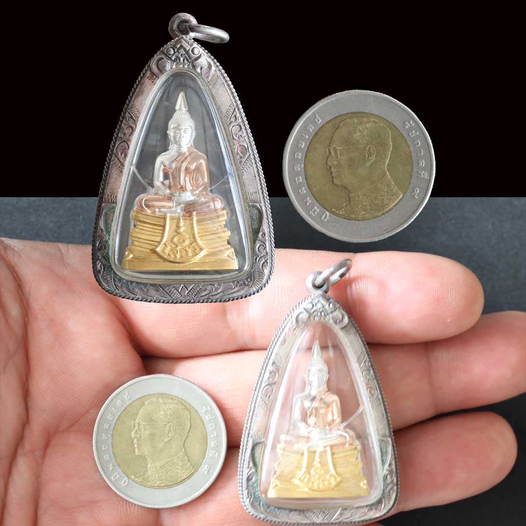 กริ่งหลวงพ่อโสธร รุ่นประวัติศาสตร์ตำรวจ ปี2562 เลี่ยมกรอบเงิน พร้อมใช้