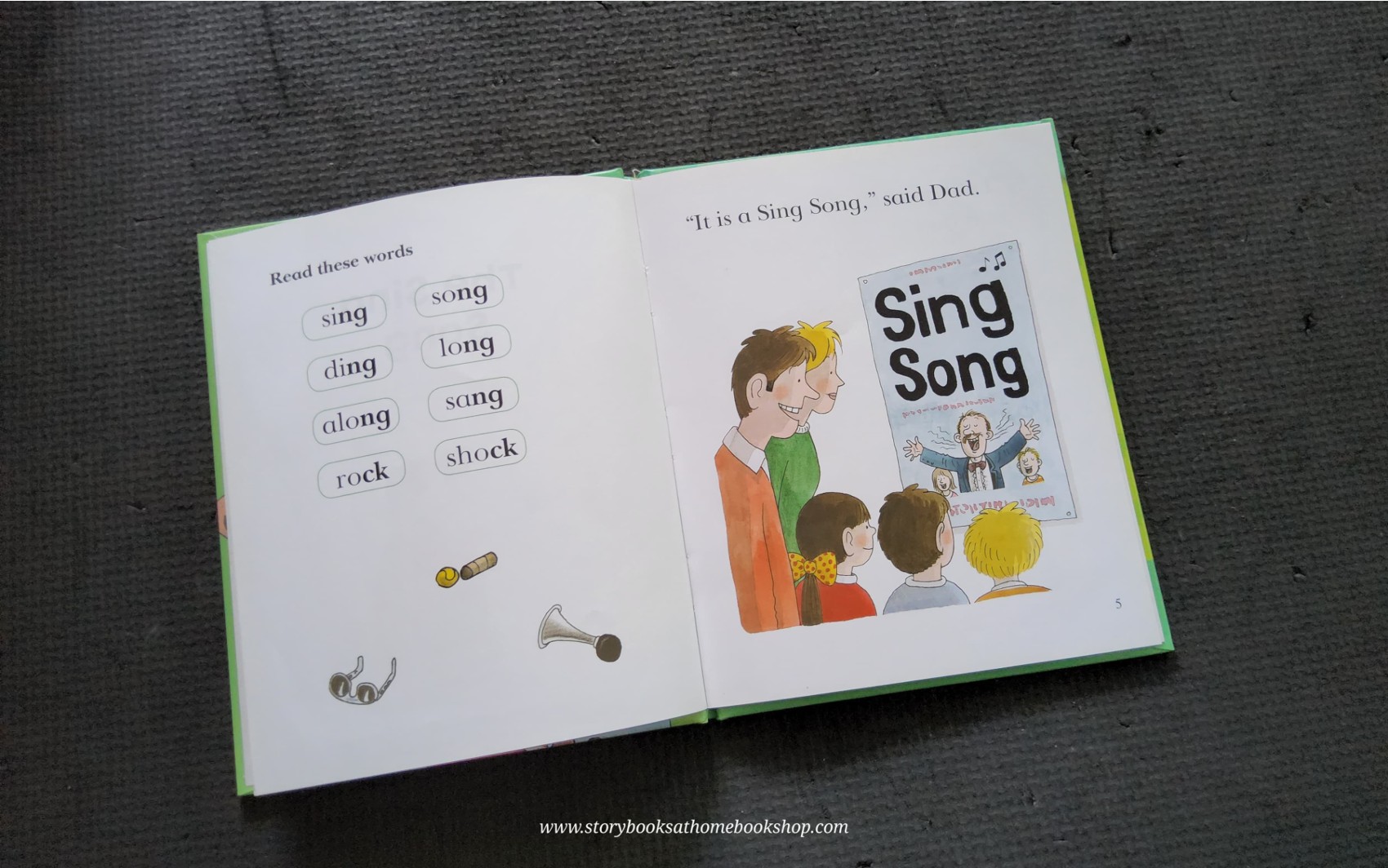 หนังสือนิทานปกแข็ง** 🍅🍅READ WITH BIFF,CHIP&KIPPER: THE SING SONG PHONICS LEVEL3