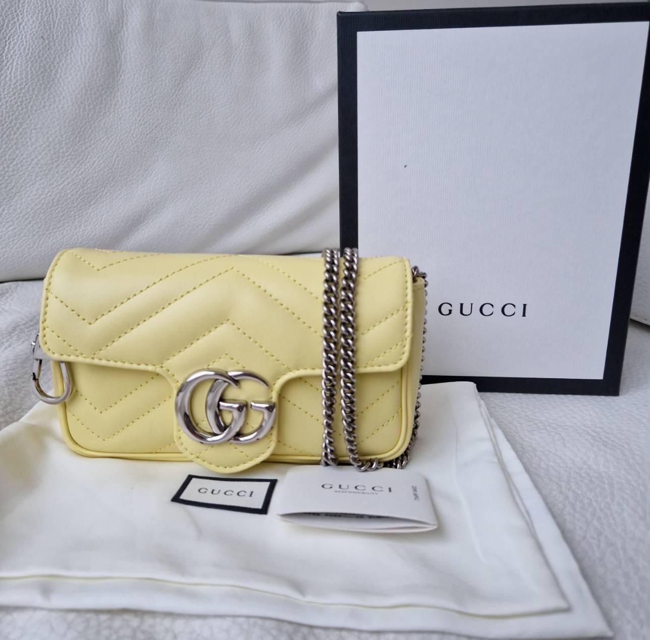 โปร ดีงาม New Gucci Super Mini อุปกรณ์ กล่อง การ์ด ถุงผ้า