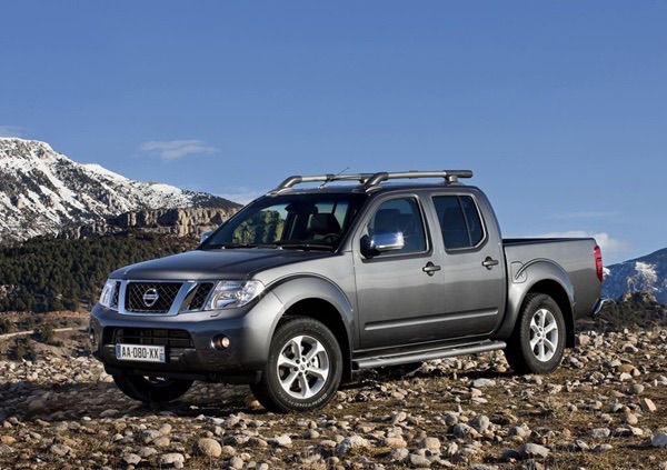 ปุ่มฉีดน้ำฝน NISSAN NAVARA D40