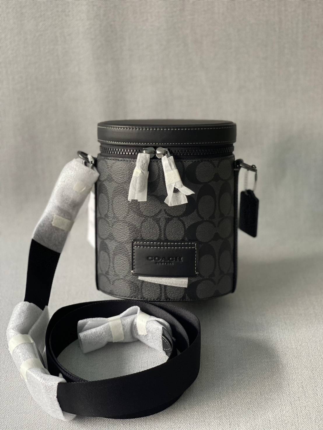 New COACH BARREL CROSSBODY IN SIGNATURE CANVASL Color : Charcoal