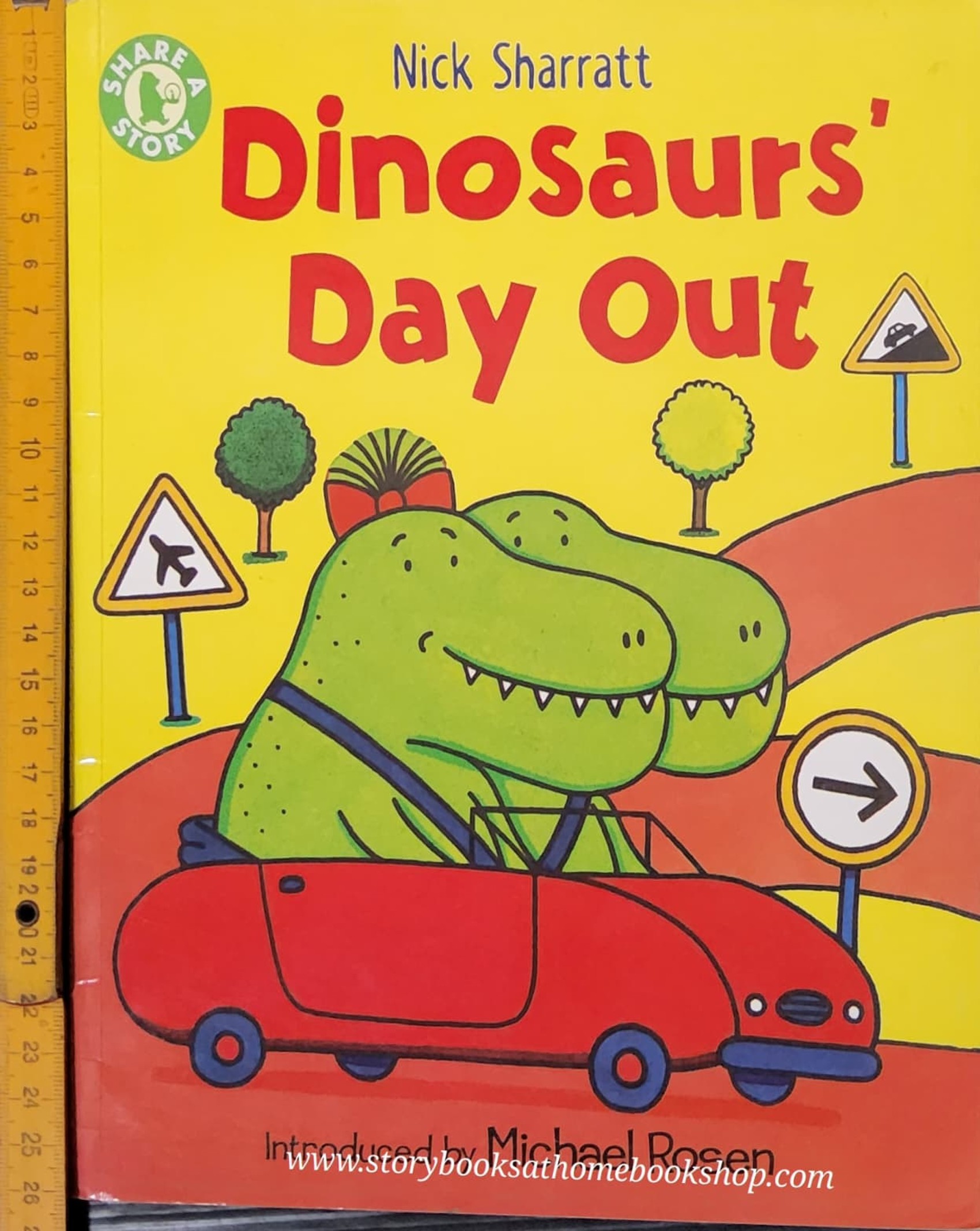 หนังสือนิทานปกอ่อน** 🍅🍓DINOSAURS' DAY OUT BY NICK SHARRATT