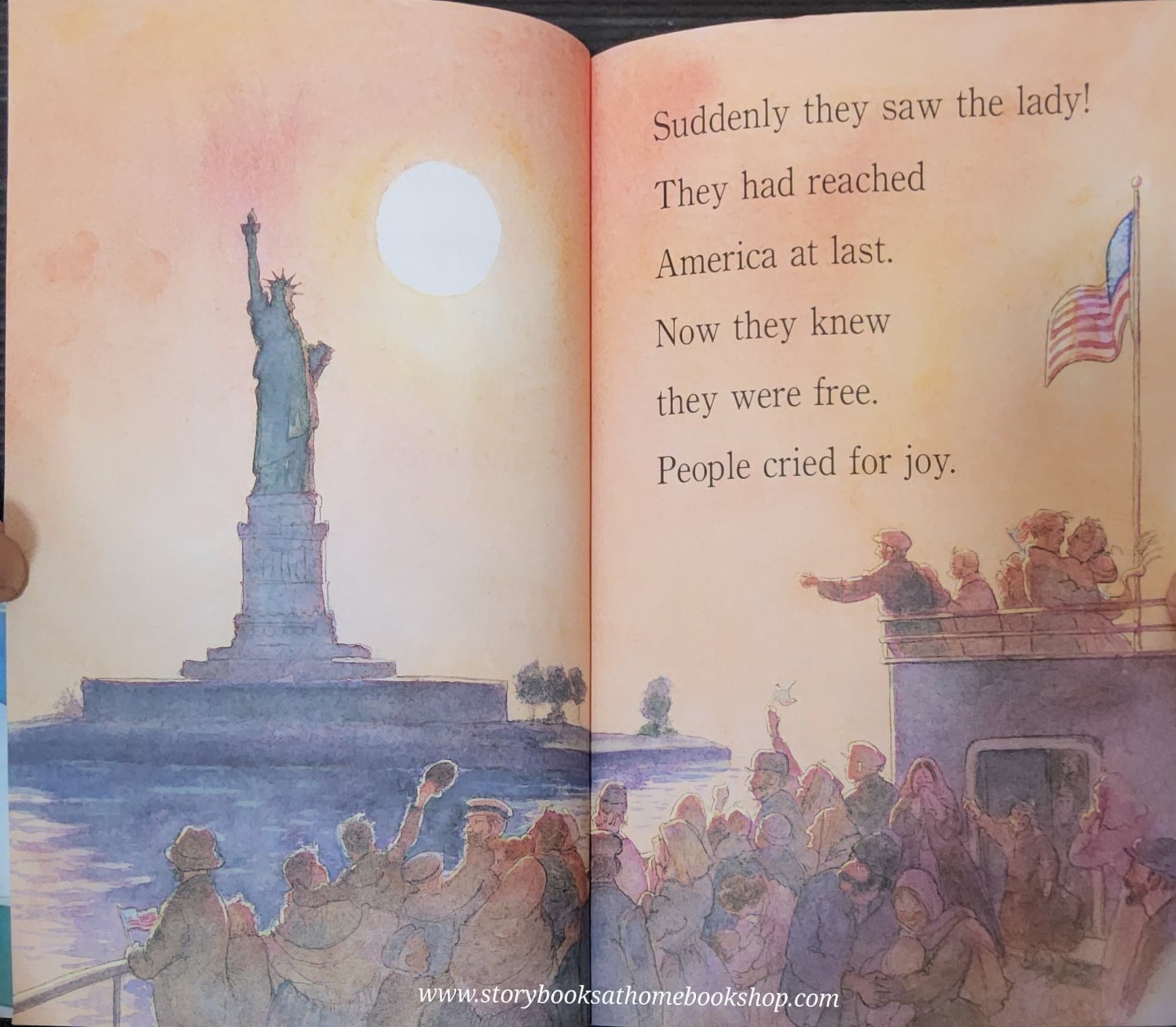 หนังสือนิทานความรู้ ** 🍅🍅STEP INTO READING 2:THE STATUE OF LIBERTY