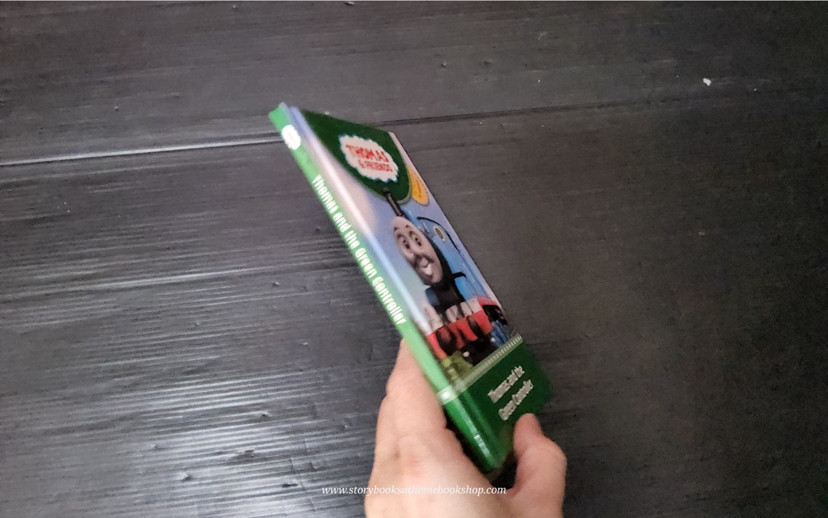 หนังสือนิทานปกแข็ง** 🍅THOMAS &FRIENDS:THOMAS AND THE GREEN CONTROLLER