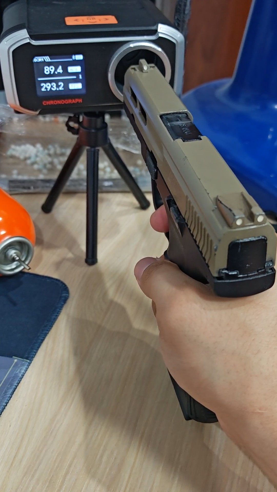 ICS BLE 006 SD4 XAE Gas TWO-TONE Revo Valve System สีทูโทน 2 แม็กกาซีน GBB ไต้หวัน BB Gun บีบีกัน แบบแก๊ส ปืนอัดลม มือสอง Airsoft Gun