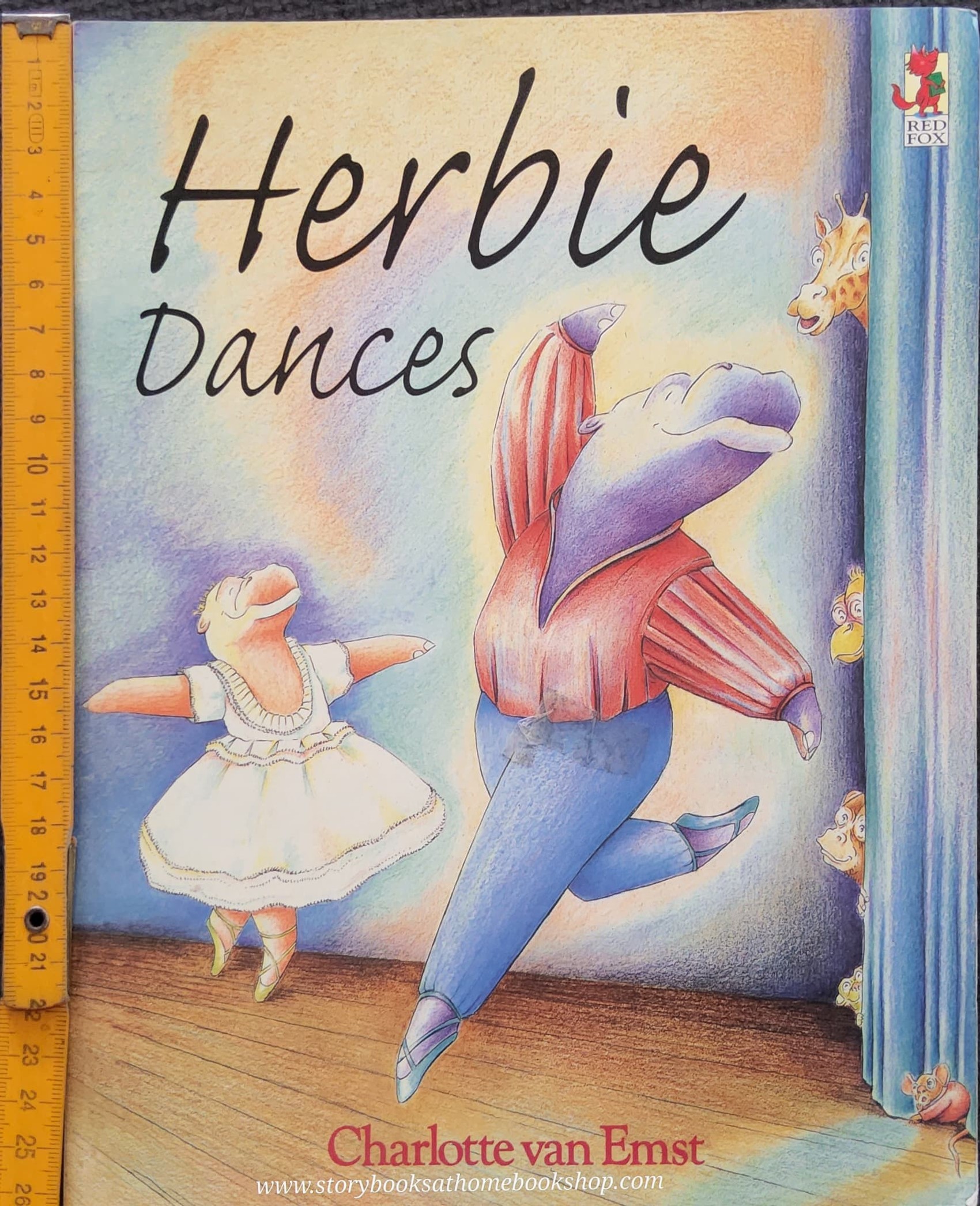 หนังสือนิทานปกอ่อน** 🍅🍓HERBIE DANCES BY CHARLOTTER VAN EMST