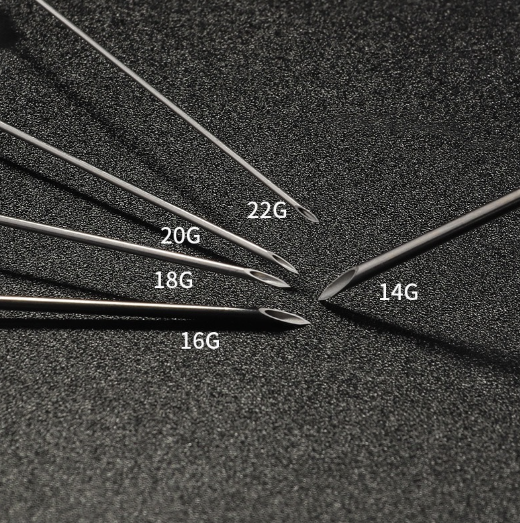 เข็มเจาะปลอกใส