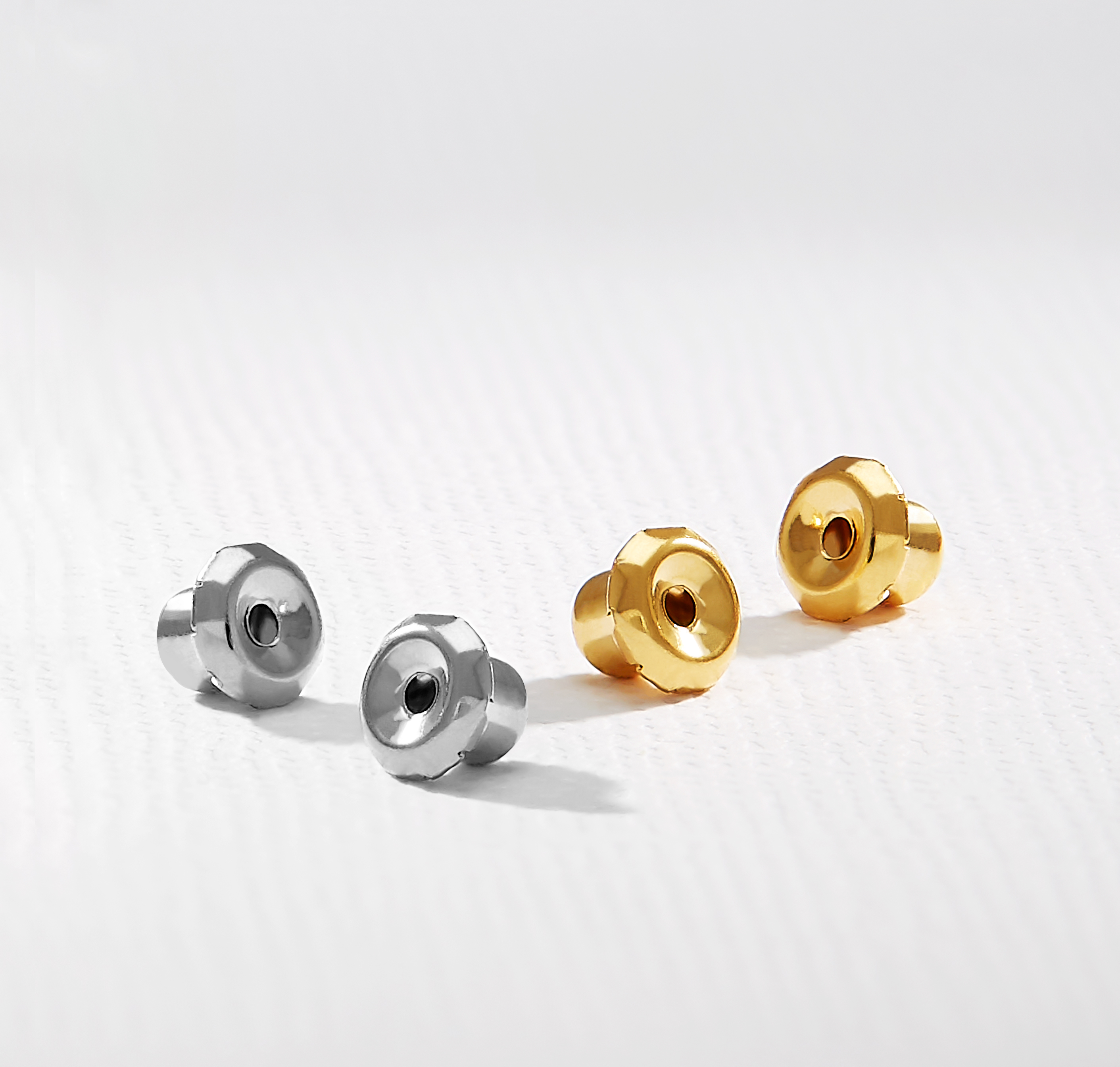 ต่างหูแป้นตัน safety back by Inverness