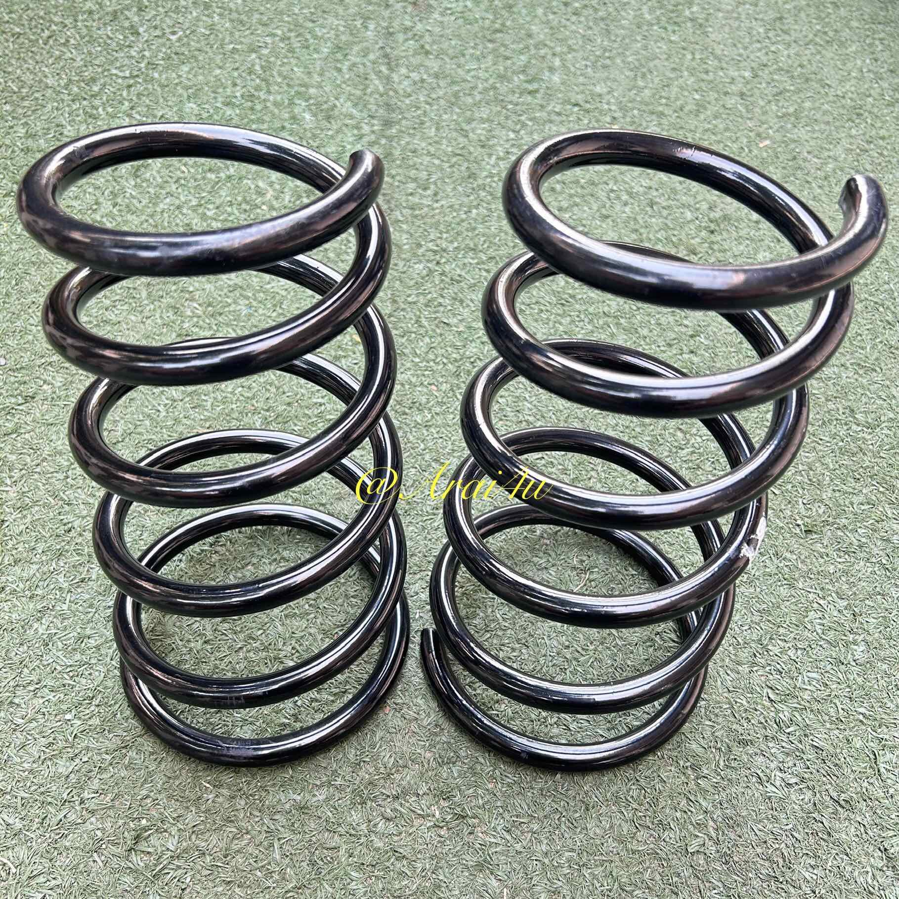 สปริงโช้คหน้า TOYOTA AVANZA ปี 2003-2010 คู่ละ