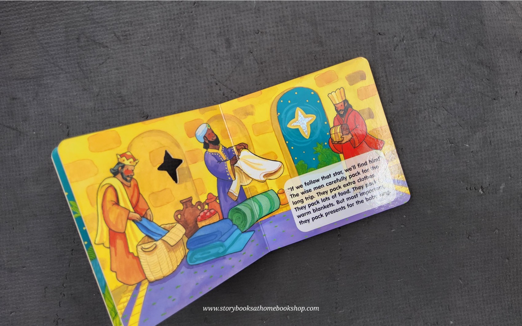 BOARD BOOK** 🍅🍓FOLLOW THE STAR