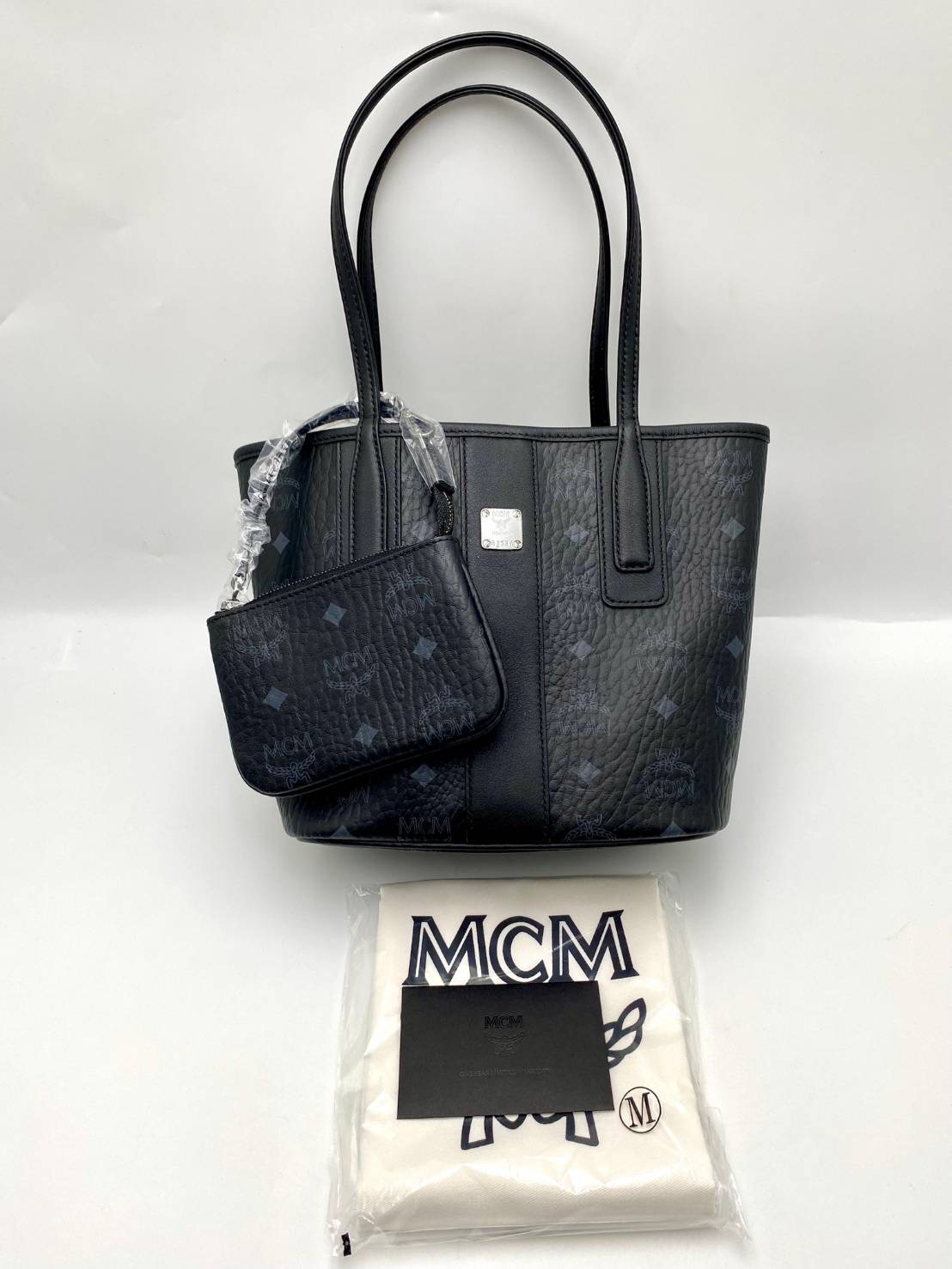 โปร New Mcm mini tote แม่+ลูก อุปกรณ์ : ถุงผ้า การ์ด ถุงกระดาษ โบว์
