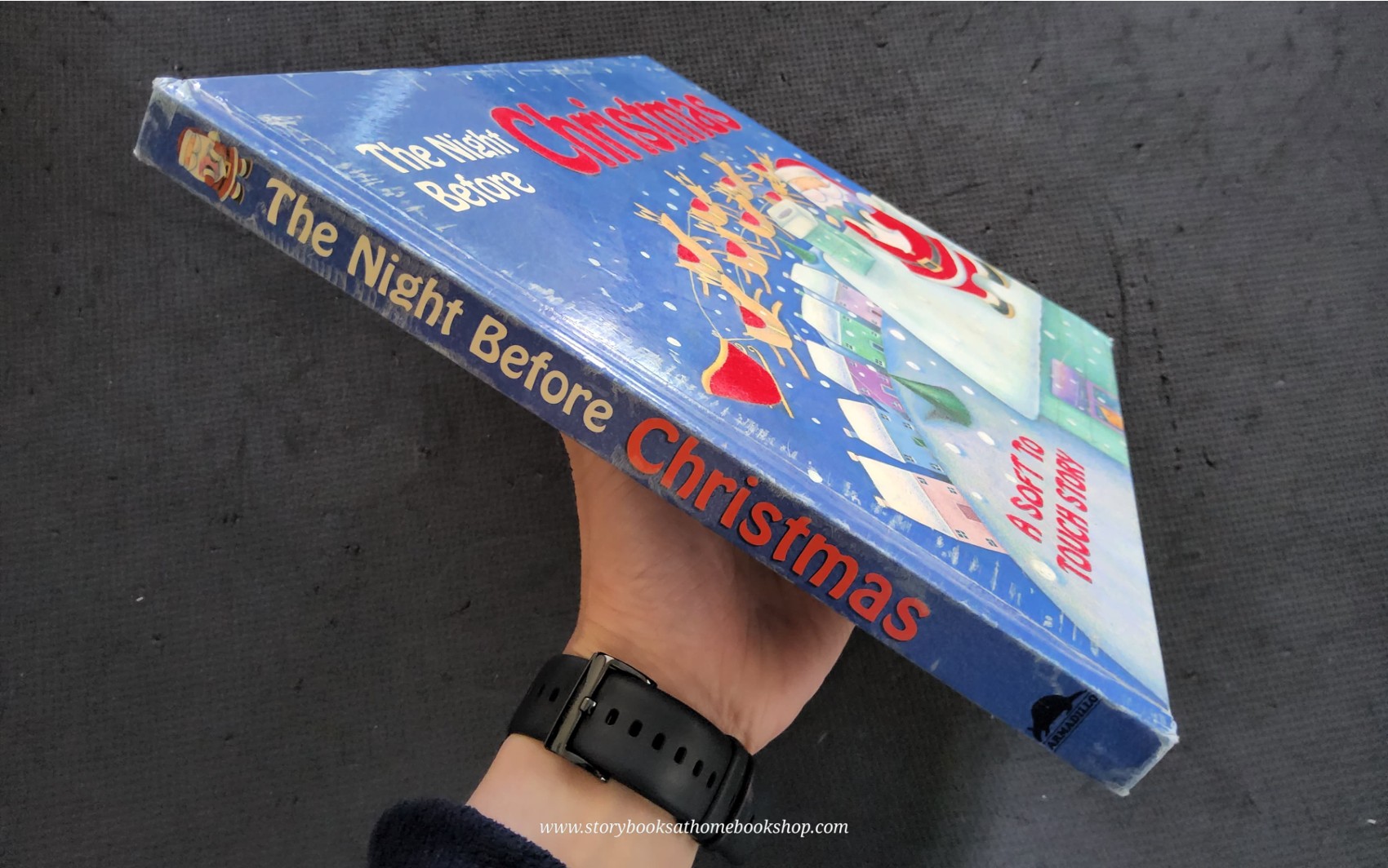 TOUCH AND FEEL BOARD BOOK ** ♥️♥️THE NIGHT BEFORE CHRISTMAS (A SOFT TO TOUCH STORY)