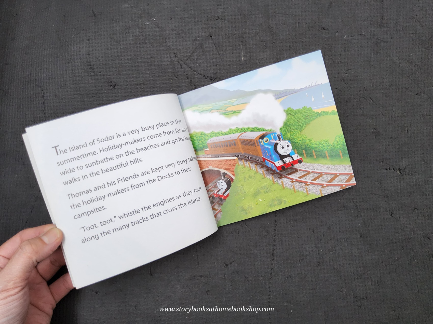 SMALL BOOK** **หนังสือนิทานปกอ่อน** 🍅🍓THOMAS&FRIENDS: MIGHTY MAC