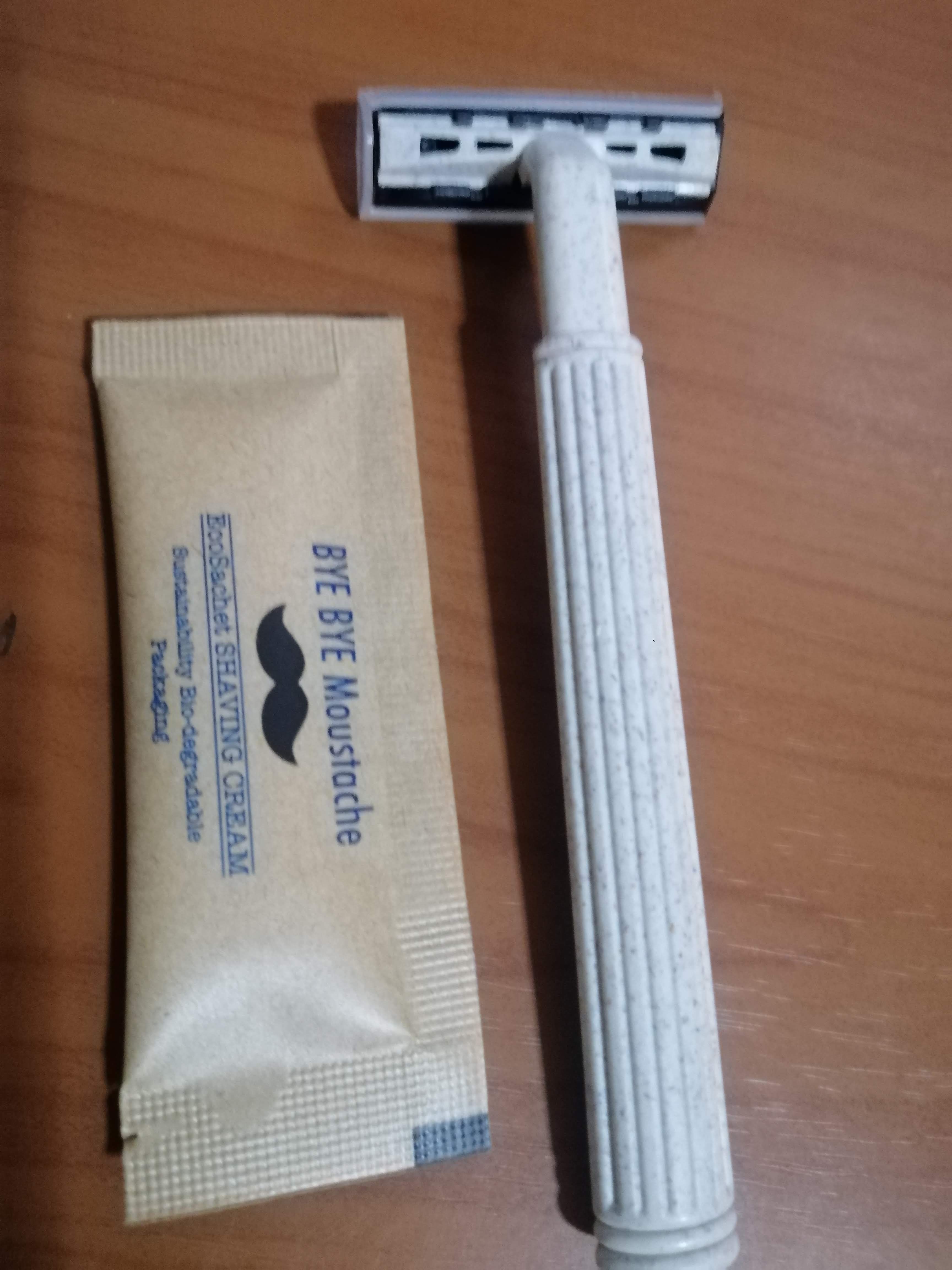Bio Razor + Shavel cream 10 g