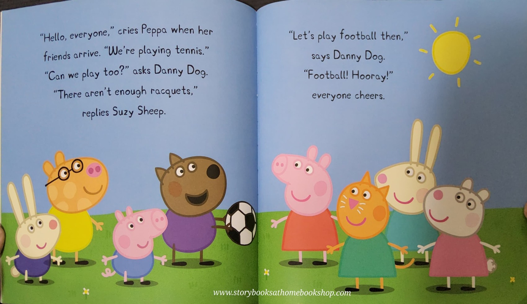 หนังสือนิทานปกอ่อน ** 🍅🍓PEPPA PIG PEPPA PLAYS FOOTBALL