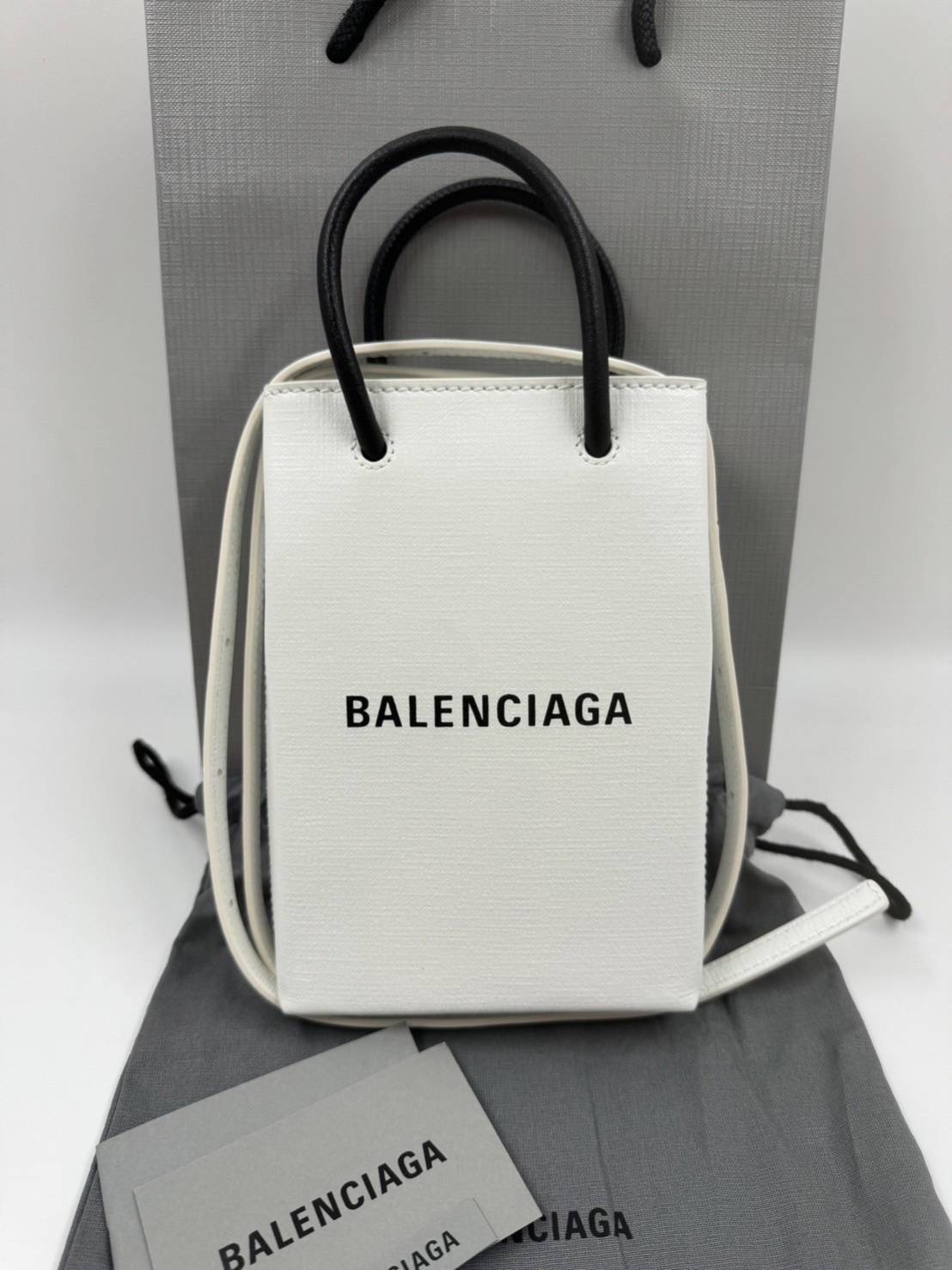 💗New balenciaga phone bag unisex ค่า ✨อุปกรณ์ การ์ด ถุงผ้า ถุงกระดาษ