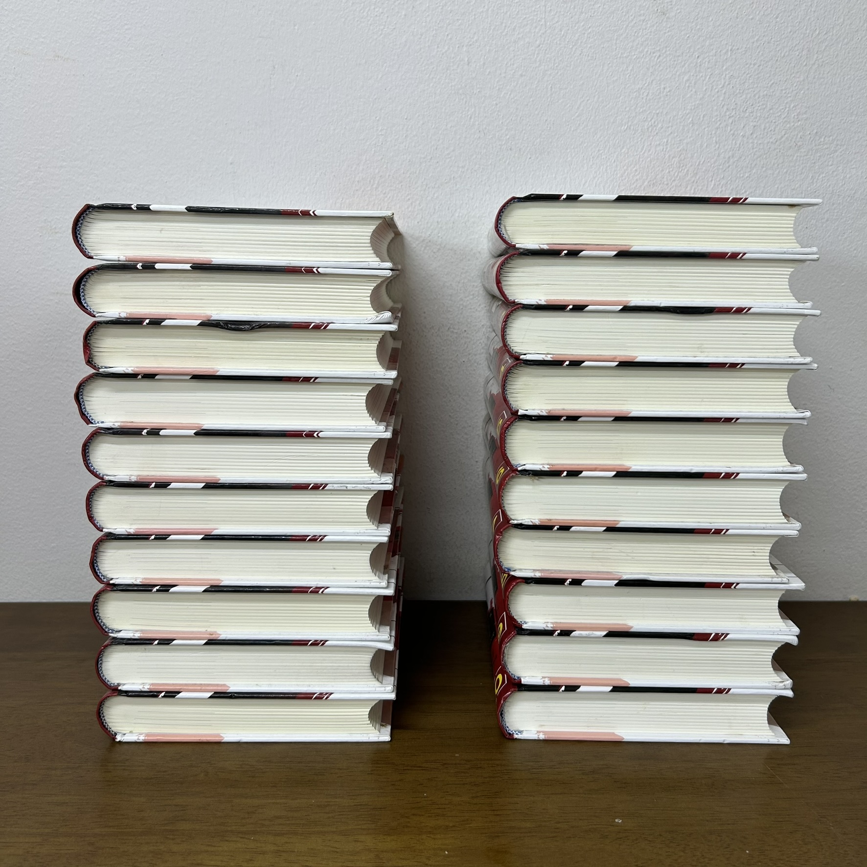 ชุด มังกรคู่สู้สิบทิศ ภาคแรก เล่ม 1-10+ภาคสอง เล่ม 1-11 จบ ปกแข็ง ... หวงอี้ น.นพรัตน์ (มือสอง) กำลังภายใน แปลจีน