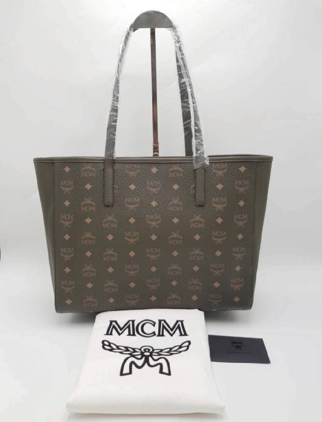 New Mcm Tote สีเขียว อุปกรณ์การ์ด ถุงผ้า