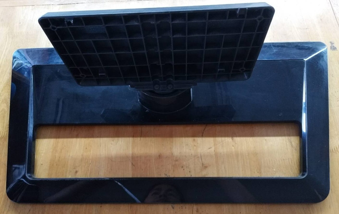 ขาตั้งทีวี LG ( แอลจี) ของแท้ถอดจากเครื่อง ใช้กับรุ่น 55LM6200-TA