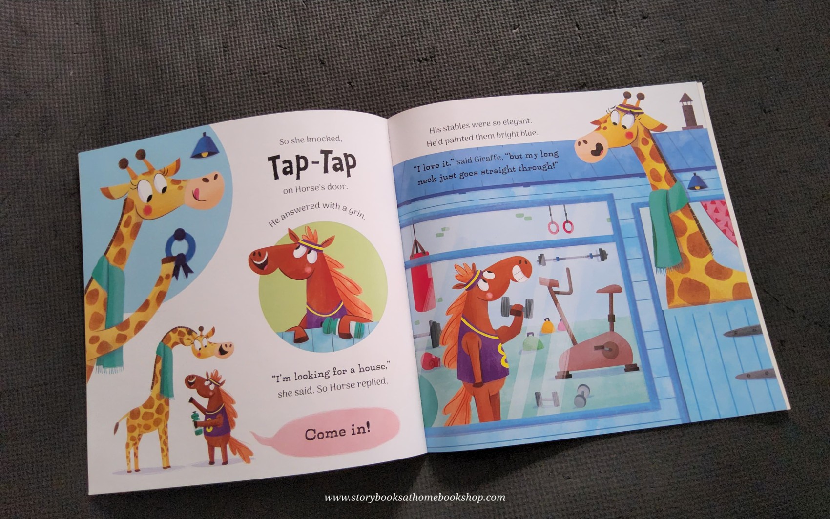 หนังสือนิทานปกอ่อน ** 🍅🍓THE TALLEST HOUSE ON THE STREET